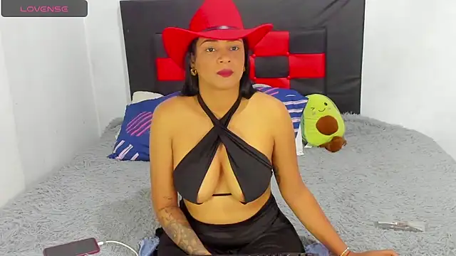 Snapshot of camila_valenciia_ chatting on 12, 6, 2026 camila valenciia online show from 12, 6, 2026