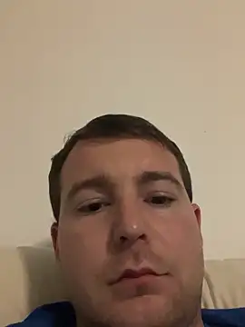 Snapshot of belludenotte chatting on 6, 6, 2026 belludenotte online show from 6, 6, 2026
