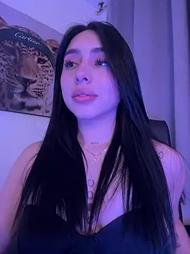 Snapshot of IsabellaNoir_ chatting on 27, 5, 2026 IsabellaNoir online show from 27, 5, 2026