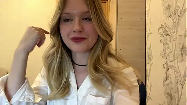 HoneyBlink online show from 23, 4, 2026