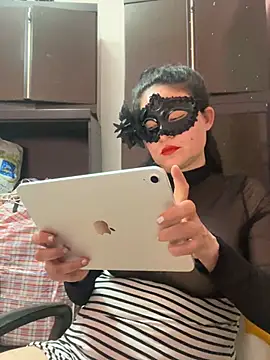 Snapshot of gattitta29 chatting on 27, 5, 2026 gattitta29 online show from 27, 5, 2026