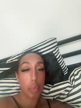 peekabooty-x online show from 22, 4, 2026