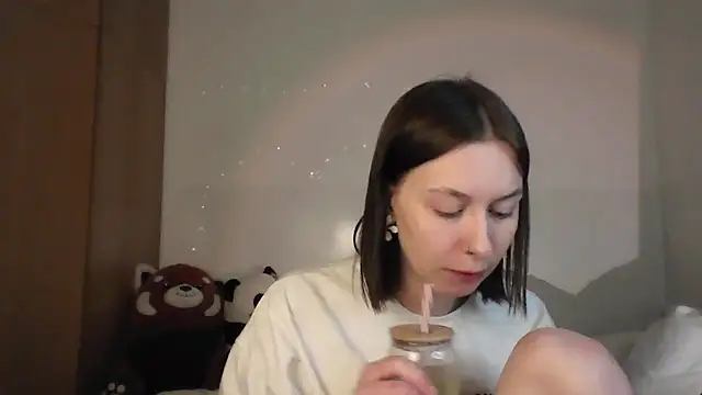 JuicyErika online show from 24, 4, 2026