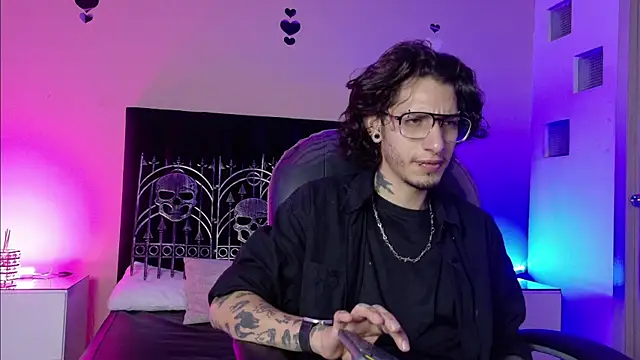 Vergil Noir  online show from 3, 6, 2026