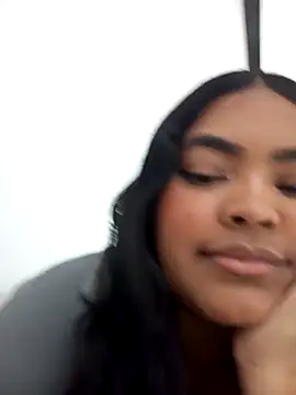 Snapshot of riley_dolly chatting on 10, 5, 2026 riley dolly online show from 10, 5, 2026