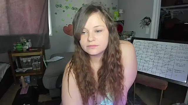 DelilaFields2 online show from 6, 6, 2026
