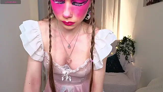 KarenRosee online show from 13, 5, 2026
