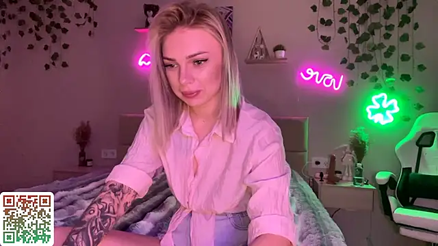 Snapshot of CandyRass chatting on 14, 5, 2026 CandyRass online show from 14, 5, 2026