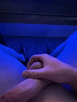 youngcock1639 online show from 21, 4, 2026