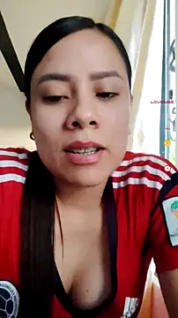 Snapshot of Nicol_Alvarez1 chatting on 7, 7, 2026 Nicol Alvarez1 online show from 7, 7, 2026