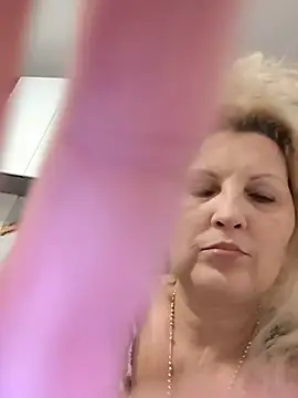 Divineblond online show from 8, 2, 2026