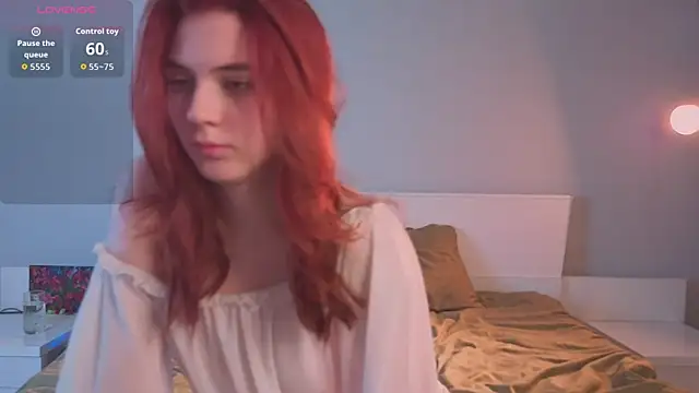 Snapshot of MariAllen chatting on 6, 5, 2026 MariAllen online show from 6, 5, 2026