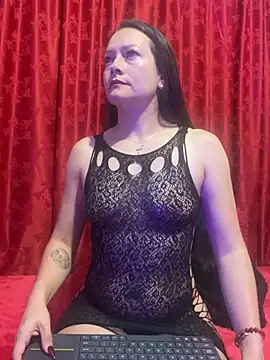 SamiiContreras  online show from 13, 5, 2026