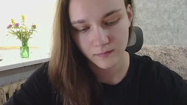 Snapshot of DolcezzaCream chatting on 2, 7, 2026 DolcezzaCream online show from 2, 7, 2026