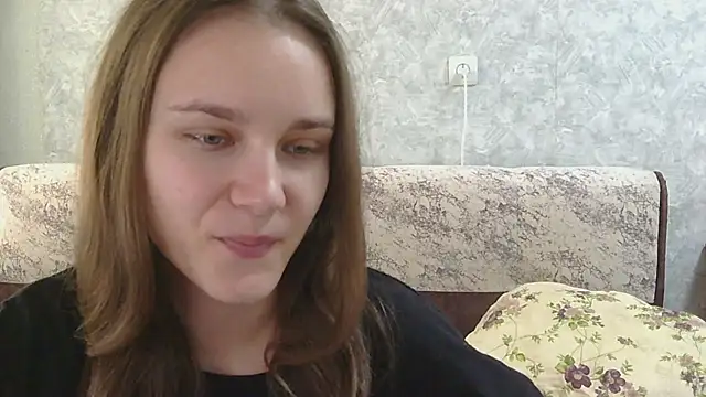 Snapshot of DolcezzaCream chatting on 27, 7, 2026 DolcezzaCream online show from 27, 7, 2026