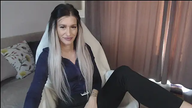 mia lovely98 online show from 24, 4, 2026