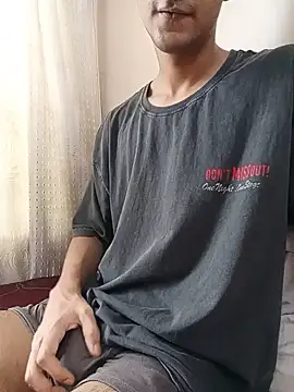 Snapshot of skinny_raj chatting on 1, 6, 2026 skinny raj online show from 1, 6, 2026