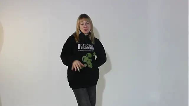 AstrixorLune online show from 24, 4, 2026