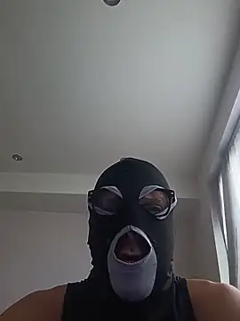 Snapshot of maskedilf chatting on 21, 5, 2026 maskedilf online show from 21, 5, 2026