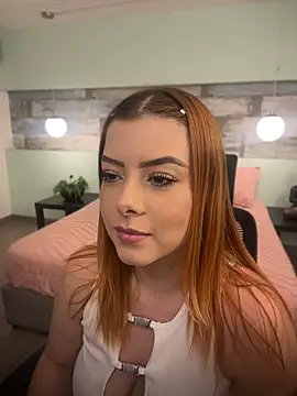 Snapshot of SweettVal_ chatting on 23, 7, 2026 SweettVal online show from 23, 7, 2026