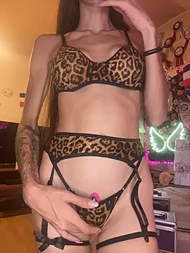 LoLaBellaCiaoo online show from 3, 7, 2026