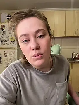Snapshot of BettyRussian chatting on 26, 4, 2026 BettyRussian online show from 26, 4, 2026