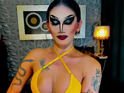 Snapshot of lubottarah chatting on 4, 8, 2026 lubottarah online show from 4, 8, 2026