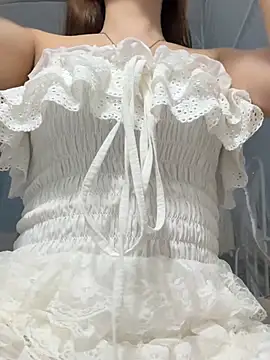 Snapshot of Miu-lete chatting on 20, 5, 2026 Miu-lete online show from 20, 5, 2026