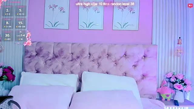 Ariana west  online show from 13, 5, 2026