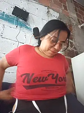Snapshot of Sweet-Hot-Sucking chatting on 14, 7, 2026 Sweet-Hot-Sucking online show from 14, 7, 2026
