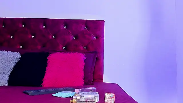 ThiagoSexy005 online show from 8, 5, 2026