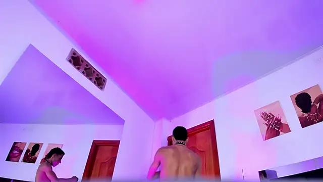 ThiagoSexy005 online show from 4, 6, 2026