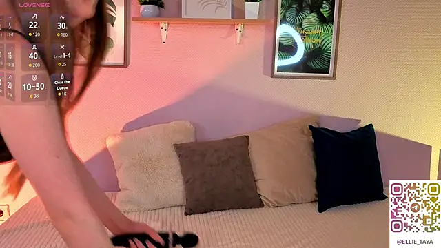 Snapshot of Secret_Materiaiz chatting on 22, 5, 2026 Secret Materiaiz online show from 22, 5, 2026
