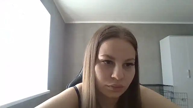  Linsyy ee  online show from 12, 5, 2026