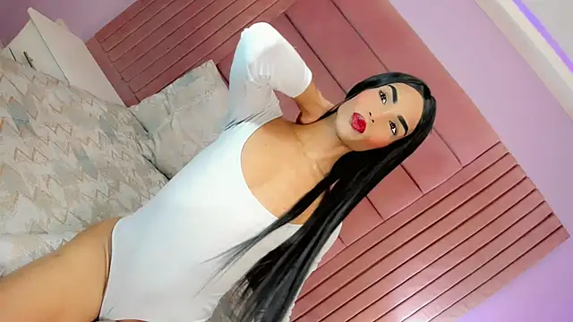 Darianavelazquez online show from 5, 6, 2026