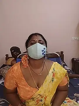 Snapshot of telugu_Geetha40 chatting on 8, 6, 2026 telugu Geetha40 online show from 8, 6, 2026