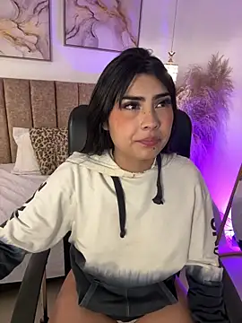 Snapshot of SofiVelvet_ chatting on 13, 5, 2026 SofiVelvet online show from 13, 5, 2026