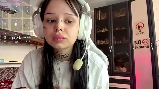 Snapshot of Willow_Jess chatting on 14, 5, 2026 Willow Jess online show from 14, 5, 2026