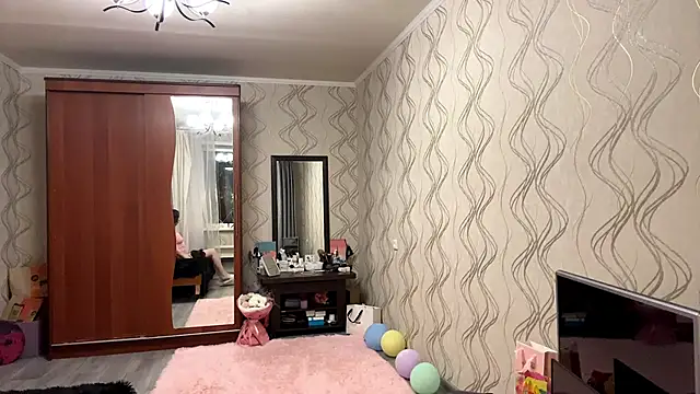 MollyWow online show from 29, 4, 2026