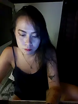 Snapshot of Bad_bish21 chatting on 5, 7, 2026 Bad bish21 online show from 5, 7, 2026