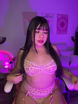 iEmily  online show from 7, 6, 2026