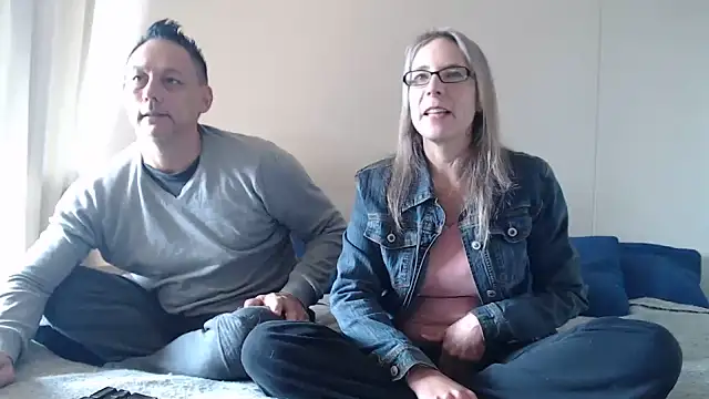 blondiesin50 online show from 22, 7, 2026