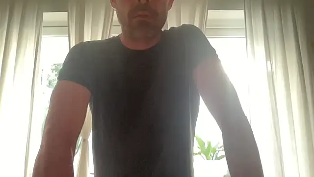 Snapshot of Riccardo86xx chatting on 22, 5, 2026 Riccardo86xx online show from 22, 5, 2026