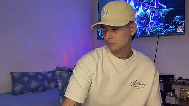 Snapshot of SexxxySquirterStev777 chatting on 11, 7, 2026 SexxxySquirterStev777 online show from 11, 7, 2026