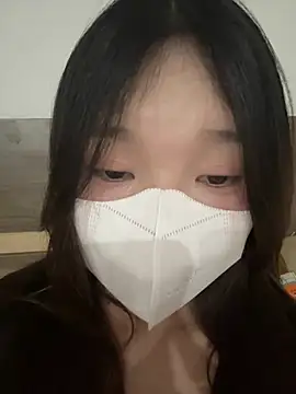 Snapshot of Ni_Tran chatting on 13, 6, 2026 Ni Tran online show from 13, 6, 2026
