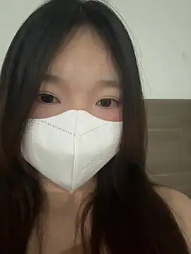 Snapshot of Ni_Tran chatting on 14, 6, 2026 Ni Tran online show from 14, 6, 2026