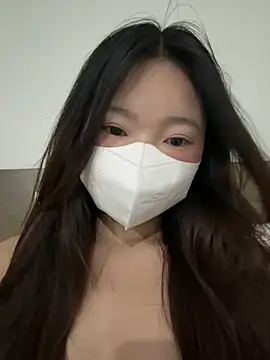 Snapshot of Ni_Tran chatting on 12, 7, 2026 Ni Tran online show from 12, 7, 2026