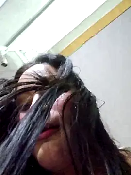 Snapshot of Sara_Chanel_ chatting on 4, 5, 2026 Sara Chanel online show from 4, 5, 2026
