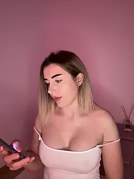 IrisDesiree online show from 4, 5, 2026