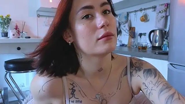 Snapshot of viktoriamoore chatting on 21, 5, 2026 viktoriamoore online show from 21, 5, 2026